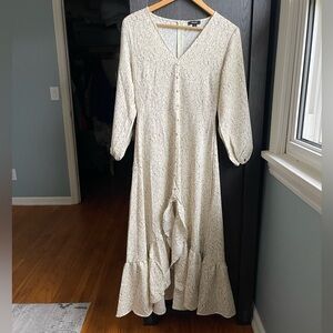 Floral Maxi Dress New w/out tags